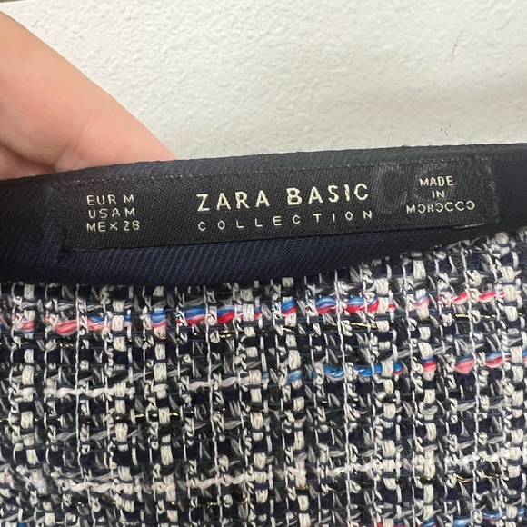 Zara Tweed Skirt With Embellishments Fringe Gem Size M - Picture 4 of 4